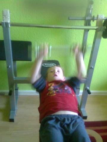 Mit 14 Jahren Ins Fitnessstudio??? (Krafttraining)