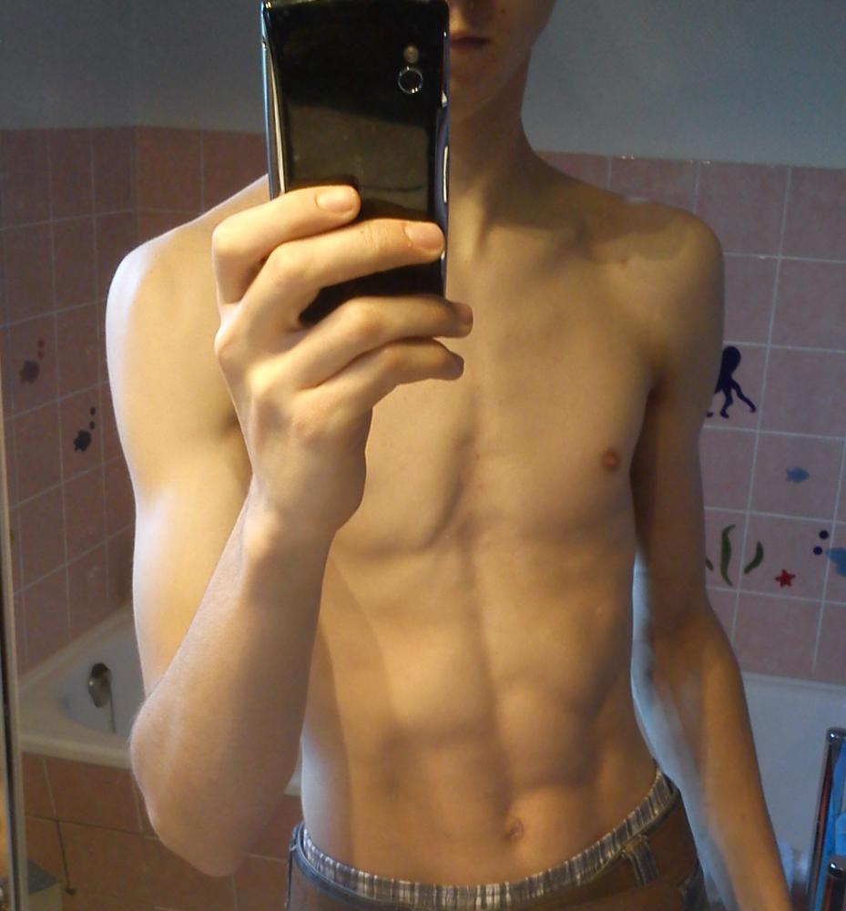Jungs mit sixpack