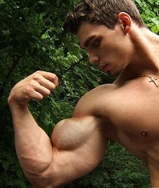 Kann Ich Fett An Den Oberarmen Durch Krafttraining In Muskeln Umwandeln Muskelaufbau Oberarm